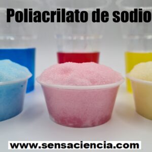 Nieve artificial de colores a partir de poliacrilato de sodio