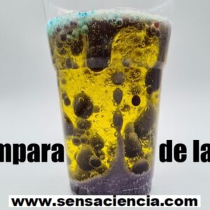 Lampara de lava casera con agua y aceite